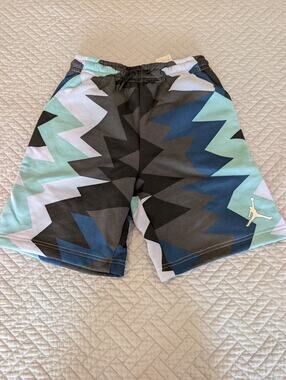 NWT Air Jordan MJ Flight Boys Size L MVP Printed Shorts Blue (0890)